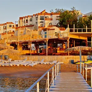 리조트 Umbi Sharks Bay Diving Village 3*