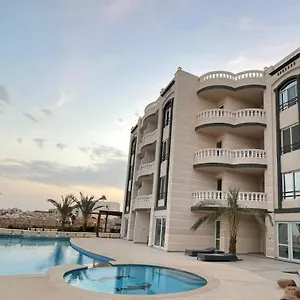 Apartment Luxury 1 Bedroom Sea Front