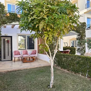 Cosy On The First Floor With Lovely Terrace And Personal Garden Area, Pool View And Free Access In Hills * Sharm el-Sheikh