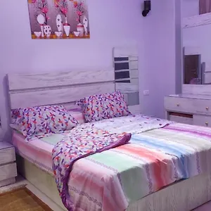 Apartment Oasis - Stunning 3 Bedroom Retreat *