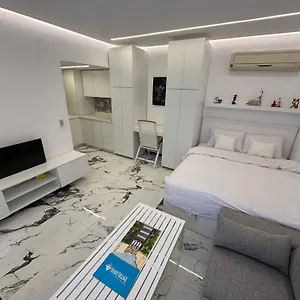 Delta Apartment *
