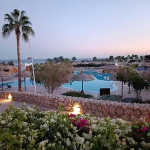 Aparthotel Bellissimo Vista Mare Sulla Piscina