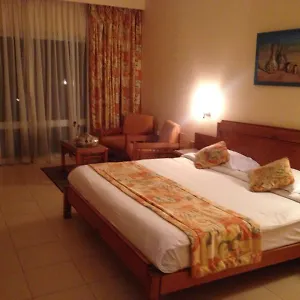 Отель Le Mirage New Tiran