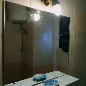 Homestay Shared With The Owner Only At The Delta And Sheikh *
